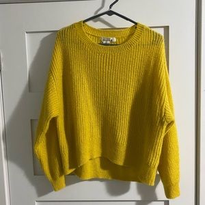 Yellow sweater